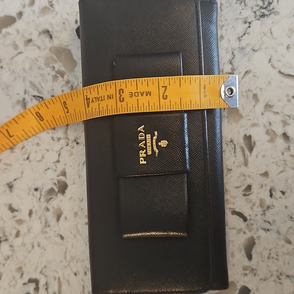 Prada Black Saffiano Leather Wallet with Gold Logo - Like New - Picture 14 of 17